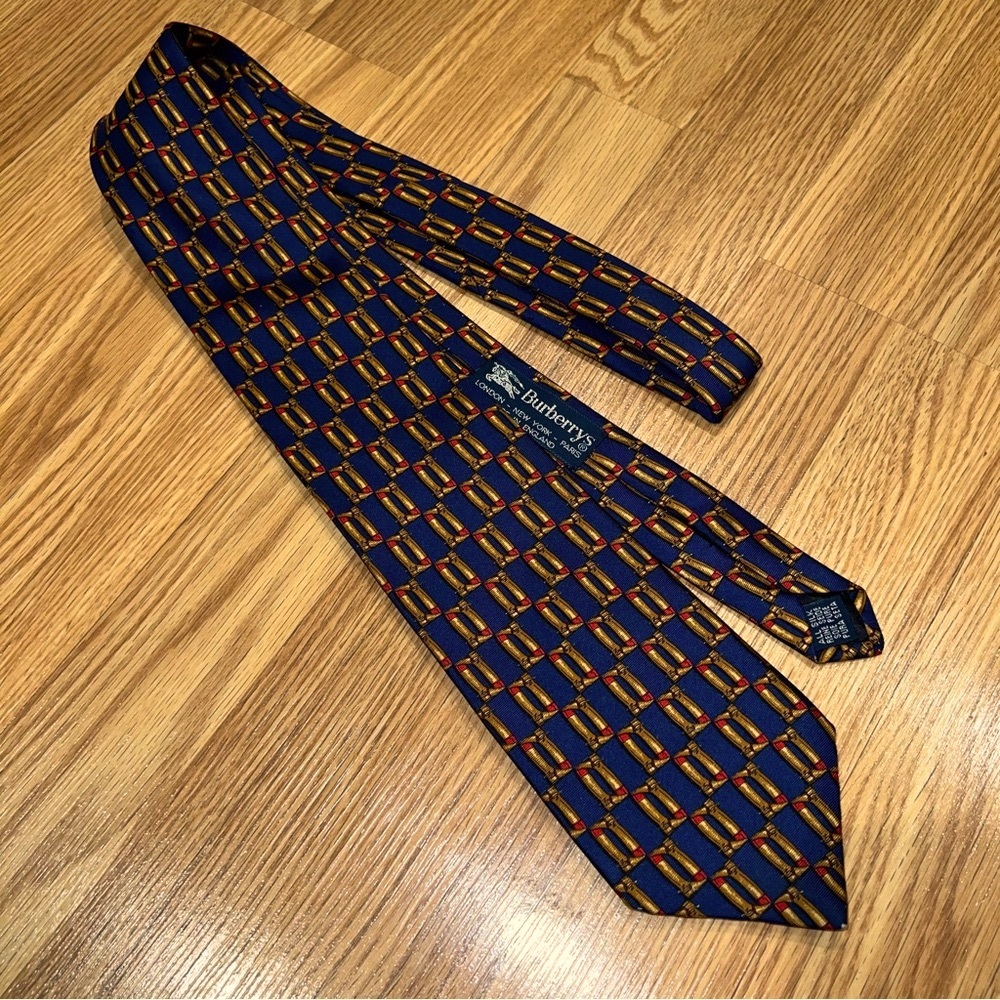 Burberrys 100% silk navy blue Necktie with Equestrian Riding Boots - Picture 3 of 7
